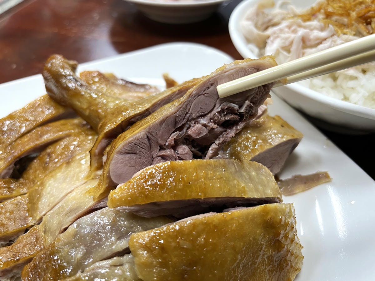 成家鴨肉麵 – 高雄文山特區人氣鴨肉飯老店 | 高雄鴨肉推薦 | 文山特區美食推薦 - 第11張圖 成家鴨肉麵 – 高雄文山特區人氣鴨肉飯老店 | 高雄鴨肉推薦 | 文山特區美食推薦