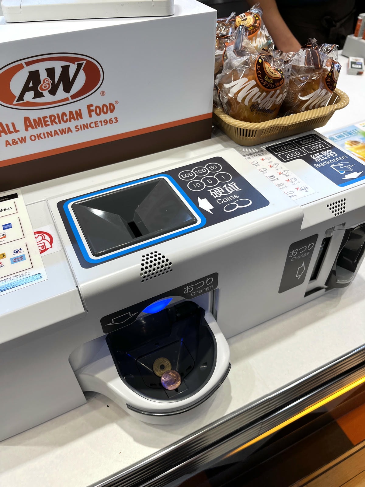 A&W 沖繩 AEROMALL | 日本只有沖繩限定的美式快餐連鎖 | 必吃捲捲薯條 - 第5張圖 A&W 沖繩 AEROMALL | 日本只有沖繩限定的美式快餐連鎖 | 必吃捲捲薯條