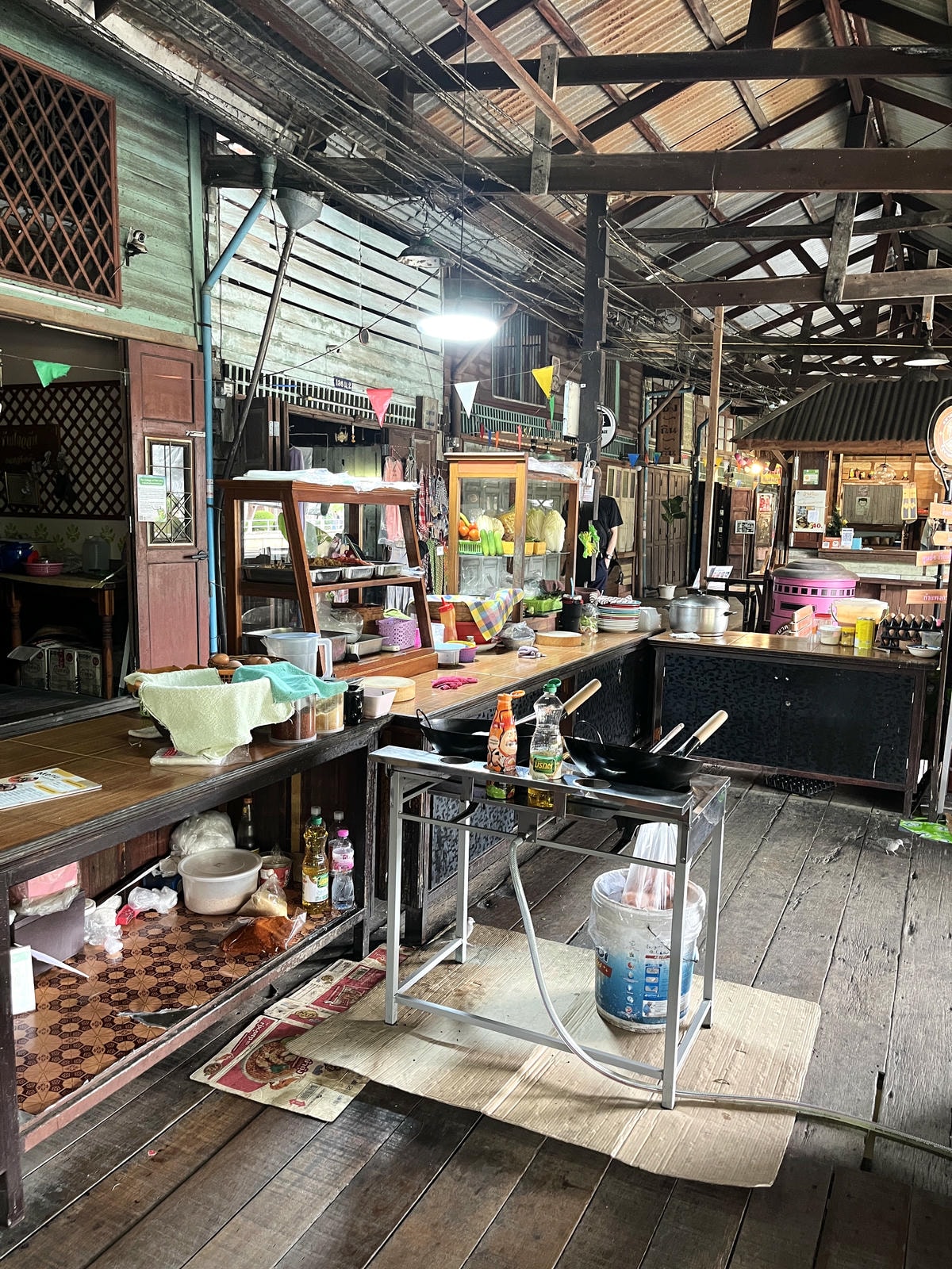曼谷鱷魚頭水上市場 HUA TA KHE | 除了貓船以外體驗一下泰國在地水上市場 | 曼谷水上市場推薦 - 第13張圖 曼谷鱷魚頭水上市場 HUA TA KHE | 除了貓船以外體驗一下泰國在地水上市場 | 曼谷水上市場推薦