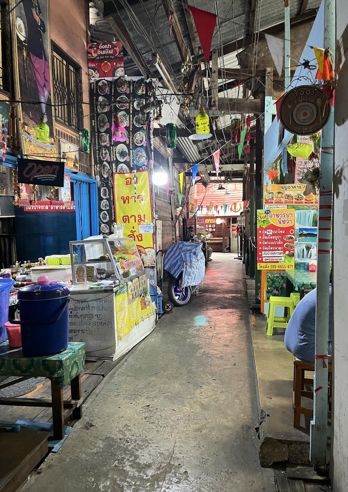 曼谷鱷魚頭水上市場 HUA TA KHE | 除了貓船以外體驗一下泰國在地水上市場 | 曼谷水上市場推薦 - 第19張圖 曼谷鱷魚頭水上市場 HUA TA KHE | 除了貓船以外體驗一下泰國在地水上市場 | 曼谷水上市場推薦