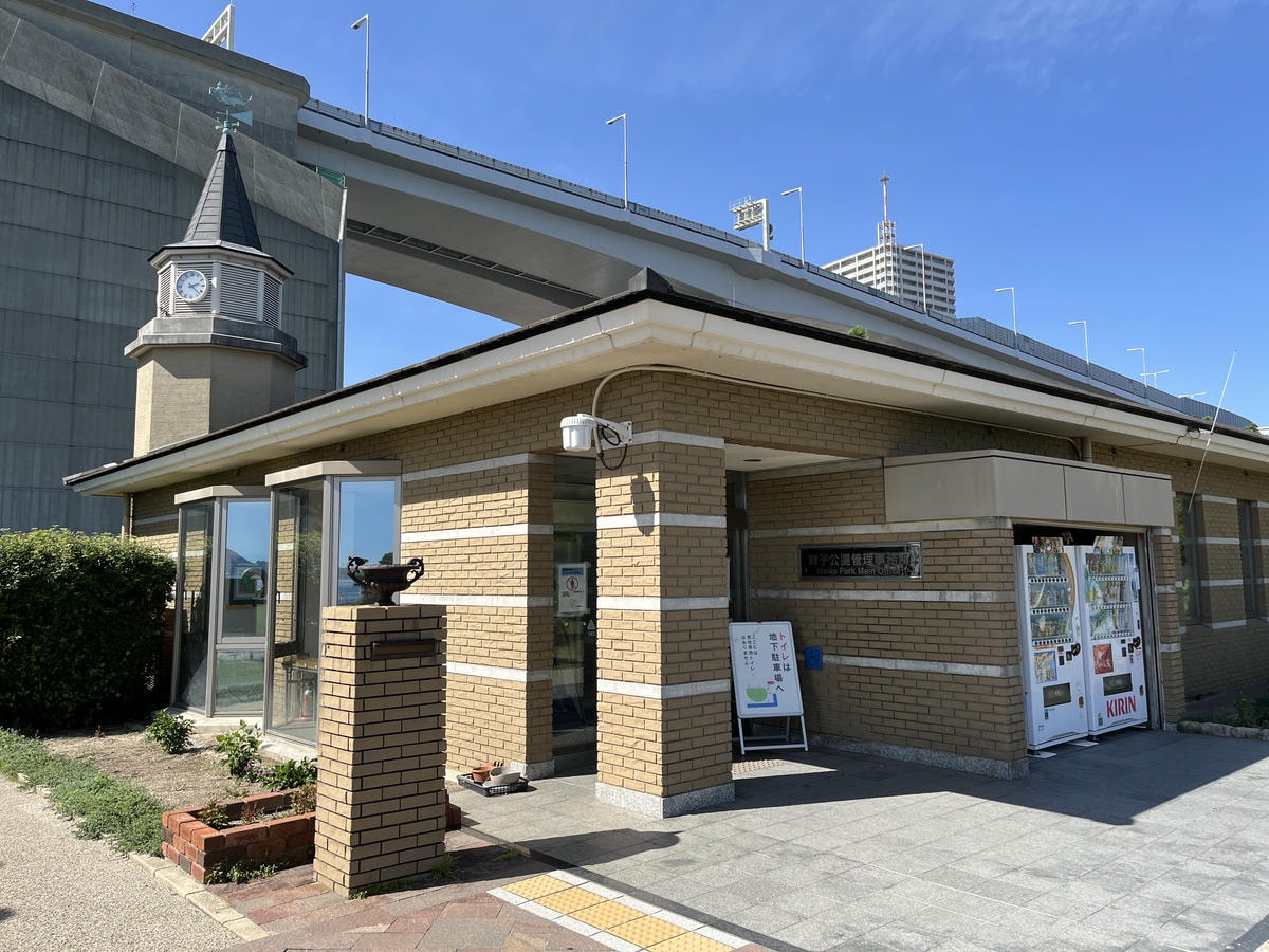 明石海峽大橋觀景台 「舞子海上散步道」 | 神戶第一景點 | 世界第2長跨海吊橋 | 300日元看無敵海景走空中海上玻璃步道 - 第6張圖 明石海峽大橋觀景台 「舞子海上散步道」 | 神戶第一景點 | 世界第2長跨海吊橋 | 300日元看無敵海景走空中海上玻璃步道