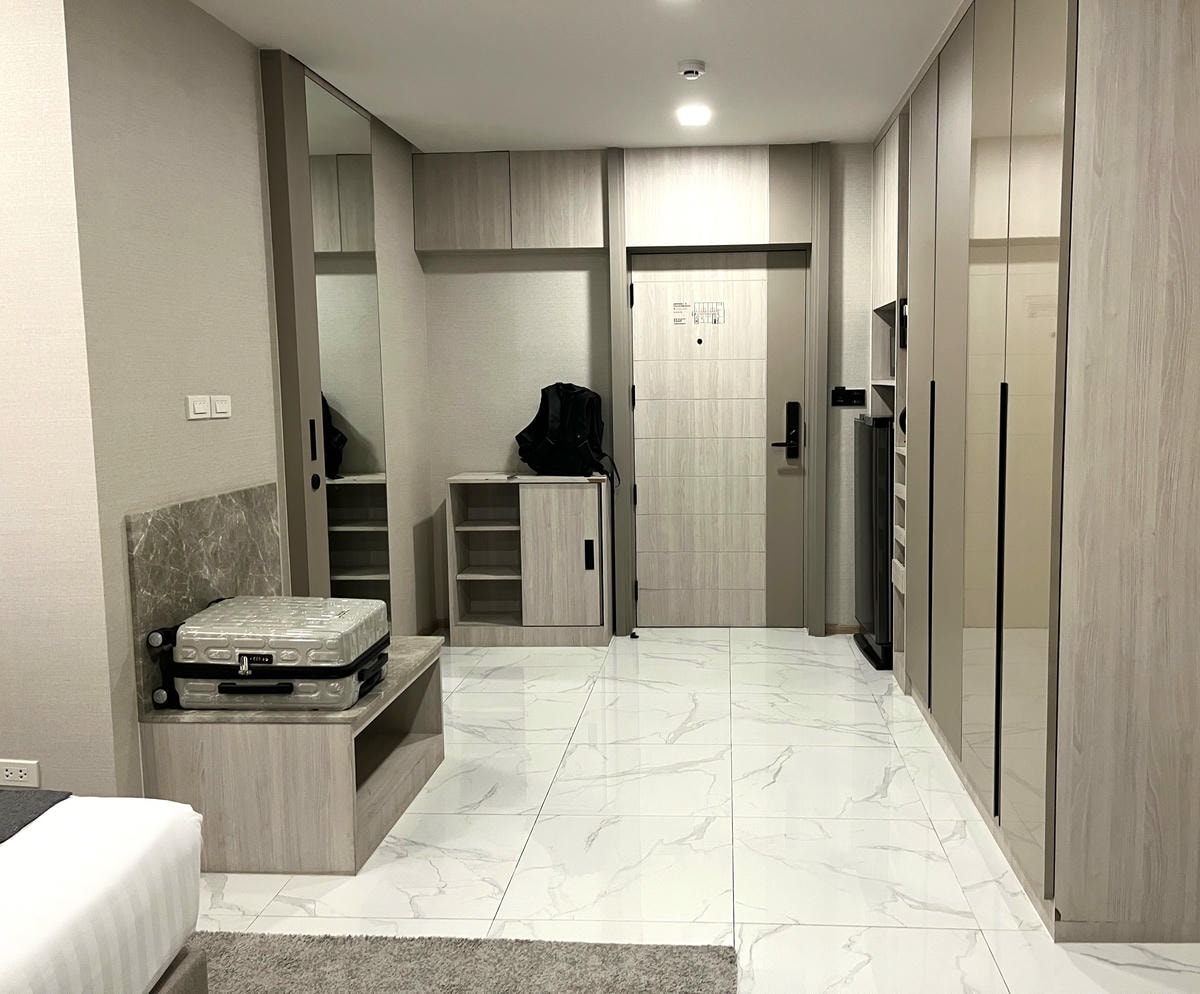 ARNI SKYE HOTEL | 曼谷千元就能住無邊際泳池豪華商旅 | 曼谷平價住宿推薦 - 第18張圖 ARNI SKYE HOTEL | 曼谷千元就能住無邊際泳池豪華商旅 | 曼谷平價住宿推薦