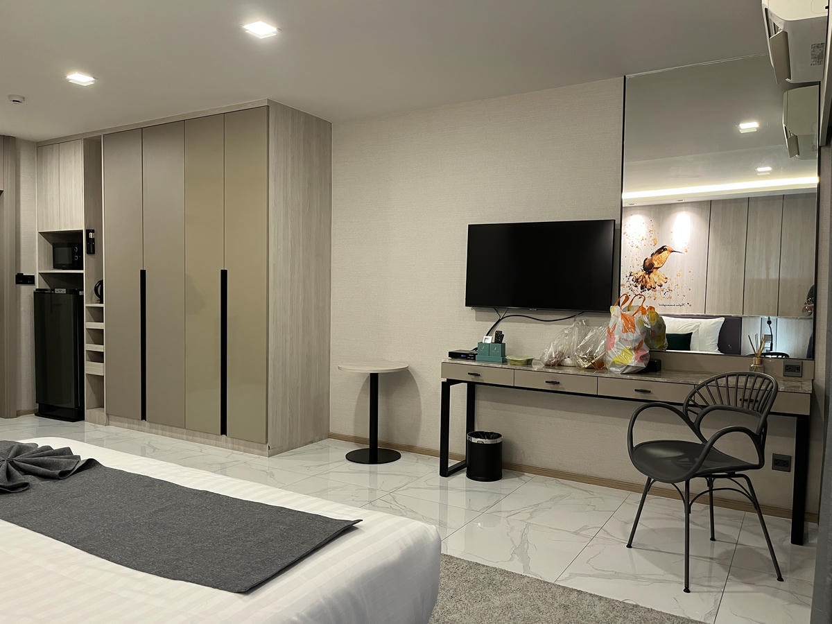 ARNI SKYE HOTEL | 曼谷千元就能住無邊際泳池豪華商旅 | 曼谷平價住宿推薦 - 第17張圖 ARNI SKYE HOTEL | 曼谷千元就能住無邊際泳池豪華商旅 | 曼谷平價住宿推薦