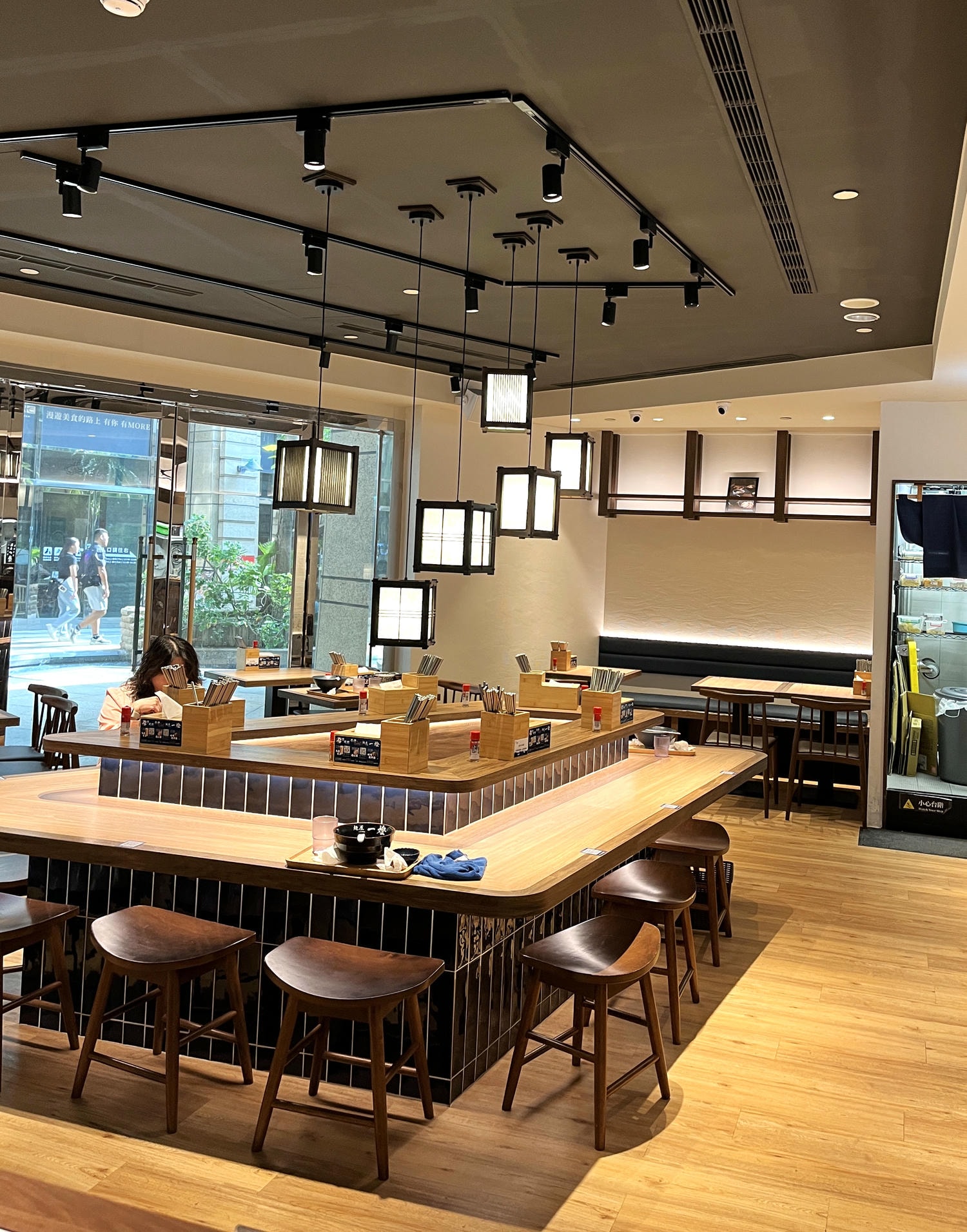 麵屋一燈 | 高雄夢時代店 | 東京拉麵名店南部首店 - 第4張圖 麵屋一燈 | 高雄夢時代店 | 東京拉麵名店南部首店