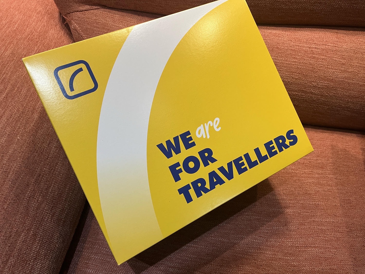 Travel Blue 旅途有型禮盒 豪華款 | 記憶棉支撐頸枕 | 世界第一旅游頸枕 | Travel Blue團購
