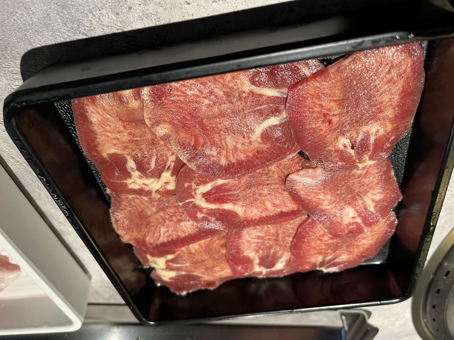 肉次方 高雄夢時代店 | 服務好燒肉吃到飽高雄首家百貨店 | 858 桌邊現切牛肉 - 第16張圖 肉次方 高雄夢時代店 | 服務好燒肉吃到飽高雄首家百貨店 | 858 桌邊現切牛肉