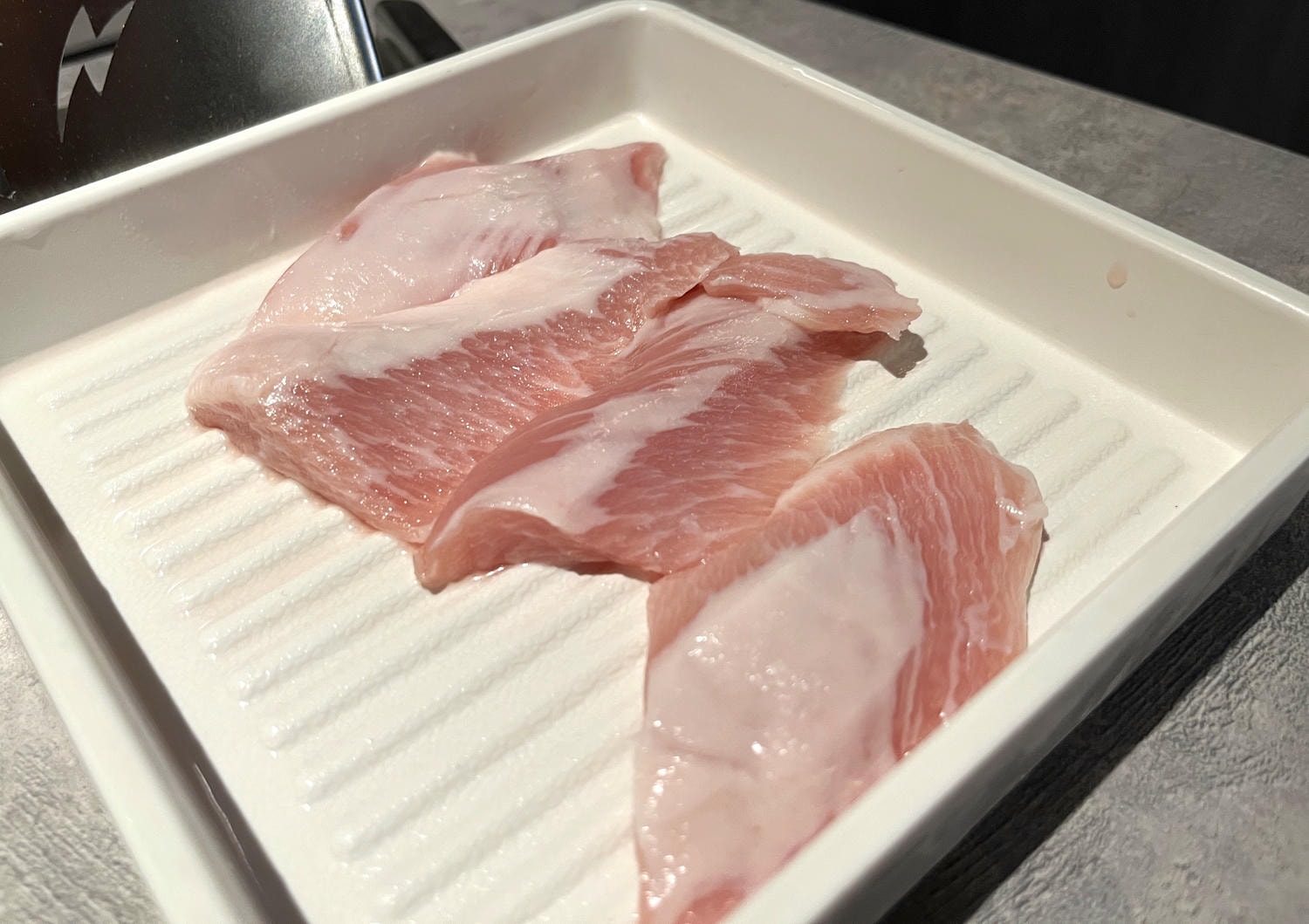 肉次方 高雄夢時代店 | 服務好燒肉吃到飽高雄首家百貨店 | 858 桌邊現切牛肉 - 第28張圖 肉次方 高雄夢時代店 | 服務好燒肉吃到飽高雄首家百貨店 | 858 桌邊現切牛肉