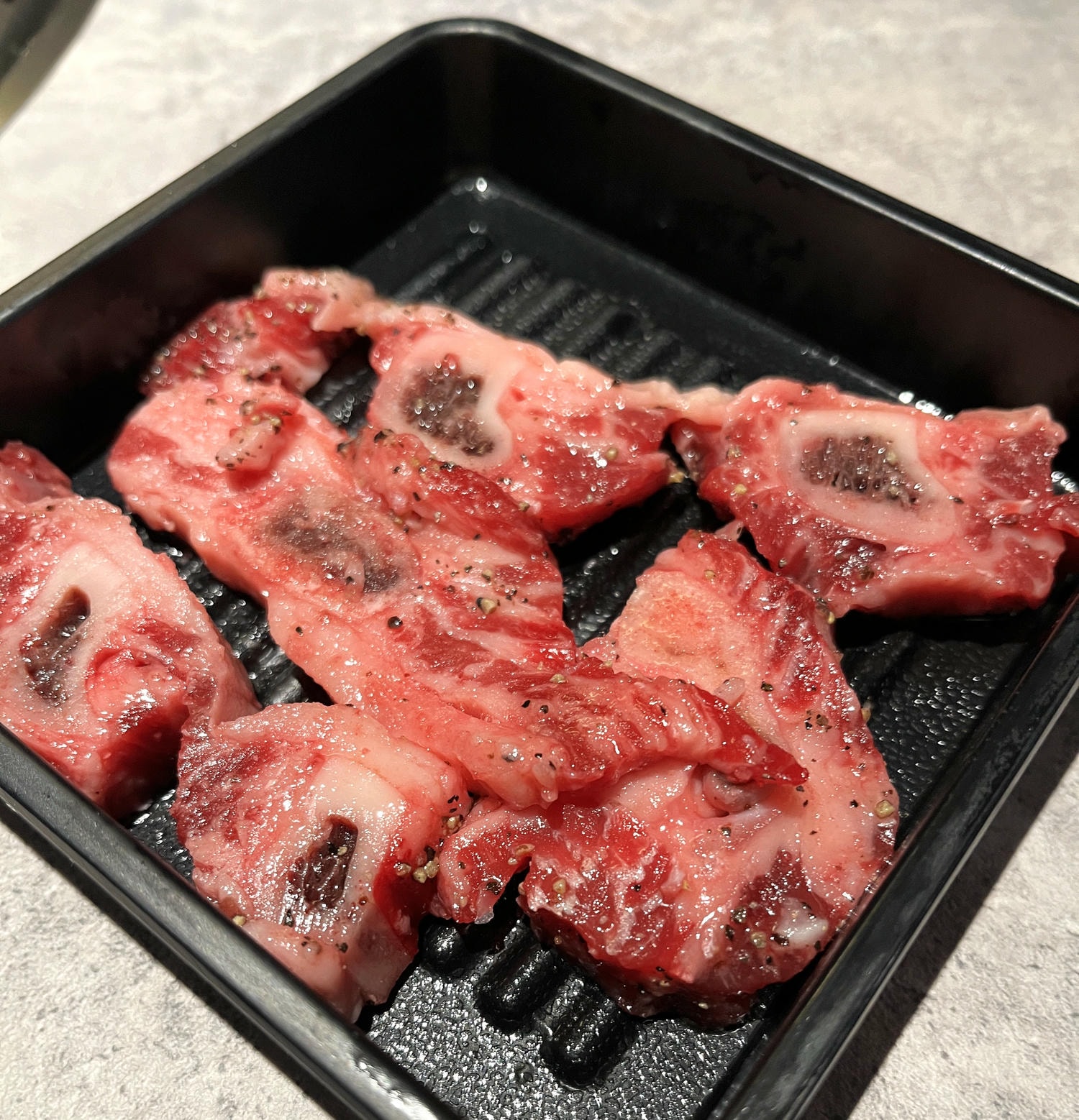肉次方 高雄夢時代店 | 服務好燒肉吃到飽高雄首家百貨店 | 858 桌邊現切牛肉 - 第29張圖 肉次方 高雄夢時代店 | 服務好燒肉吃到飽高雄首家百貨店 | 858 桌邊現切牛肉