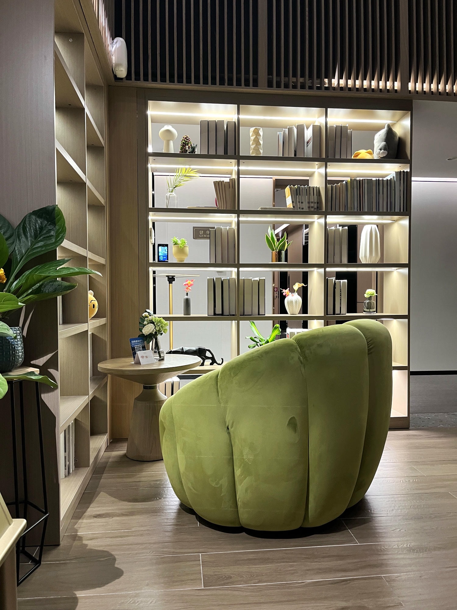 深圳 東門壹棠服務公寓 CM Serviced Apartment | 熱鬧步行街地鐵走路1分鐘 | 精緻住宿體驗