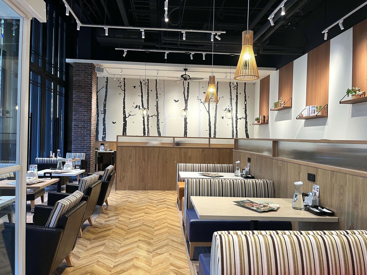 武藏野森咖啡 高雄台鋁店 | 驚艷舒芙蕾鬆餅 | 超值午間套餐 | 日系連鎖店南部首店 - 第4張圖 武藏野森咖啡 高雄台鋁店 | 驚艷舒芙蕾鬆餅 | 超值午間套餐 | 日系連鎖店南部首店