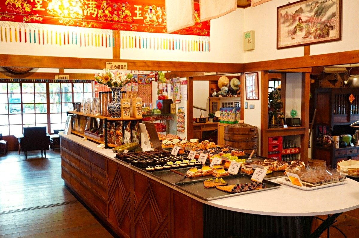 跨年玩台東 | 鐵花商圈2025 推薦美食甜點 | 台東旅遊懶人包