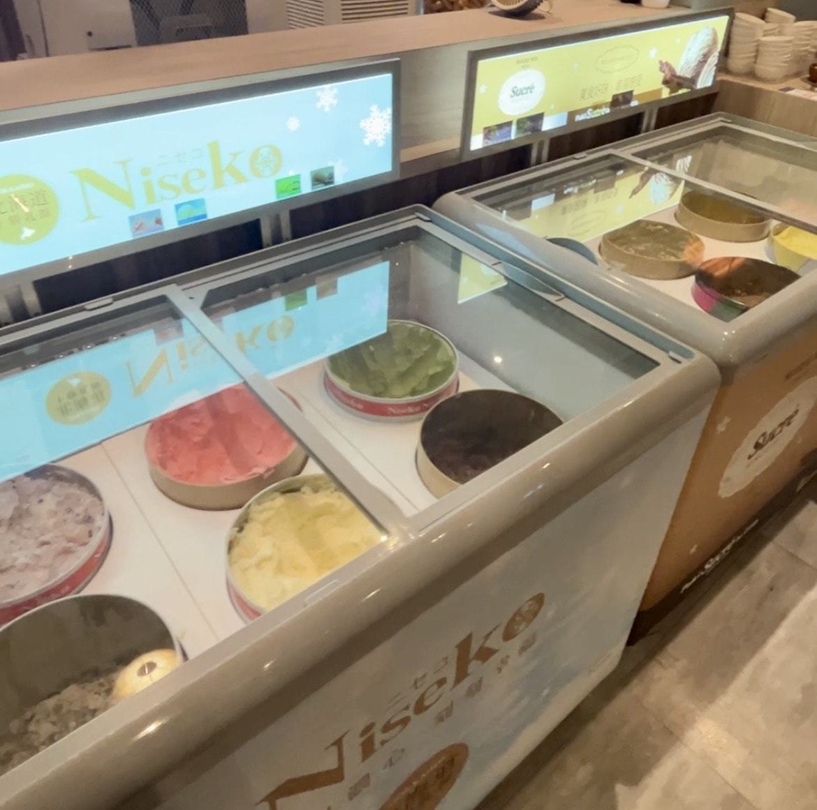 [高雄] 青木堂鍋物- 首家吃到飽左營店 | 平日中午399單點級現切肉品無限享用 | 高雄平價火鍋吃到飽推薦