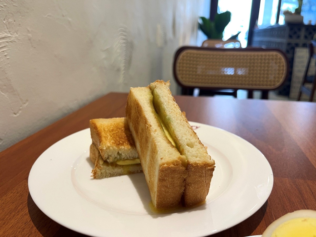 餓八來秋 高雄鹽埕店 | 來自台南的南洋風格海南雞專賣店 | 高雄海南雞飯 - 第10張圖 餓八來秋 高雄鹽埕店 | 來自台南的南洋風格海南雞專賣店 | 高雄海南雞飯