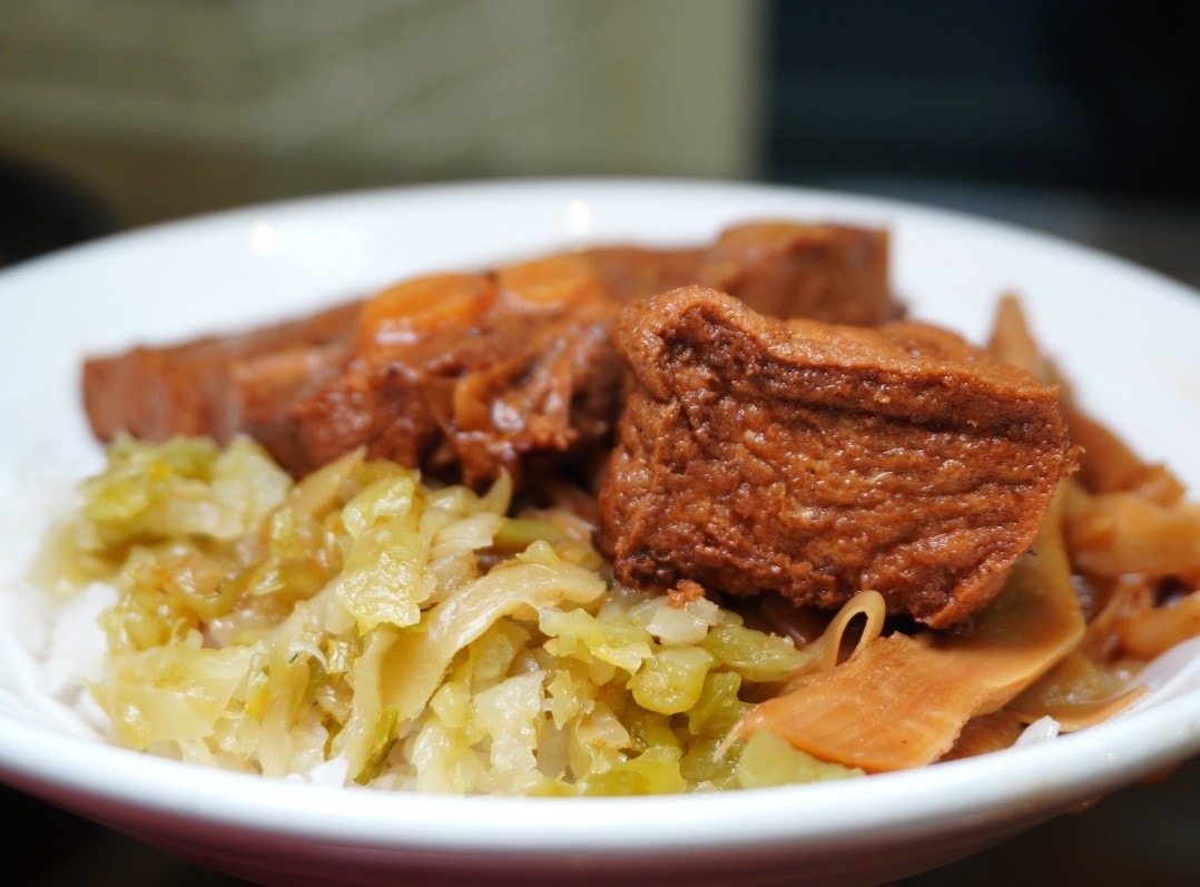 滷憶食堂 嘉義 | 招牌紅燒豬肉麵 | 在地人的銅板古早味食堂 | 嘉義美食推薦 - 第22張圖 滷憶食堂 嘉義 | 招牌紅燒豬肉麵 | 在地人的銅板古早味食堂 | 嘉義美食推薦