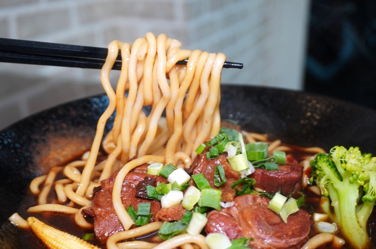 滷憶食堂 嘉義 | 招牌紅燒豬肉麵 | 在地人的銅板古早味食堂 | 嘉義美食推薦 - 第26張圖 滷憶食堂 嘉義 | 招牌紅燒豬肉麵 | 在地人的銅板古早味食堂 | 嘉義美食推薦