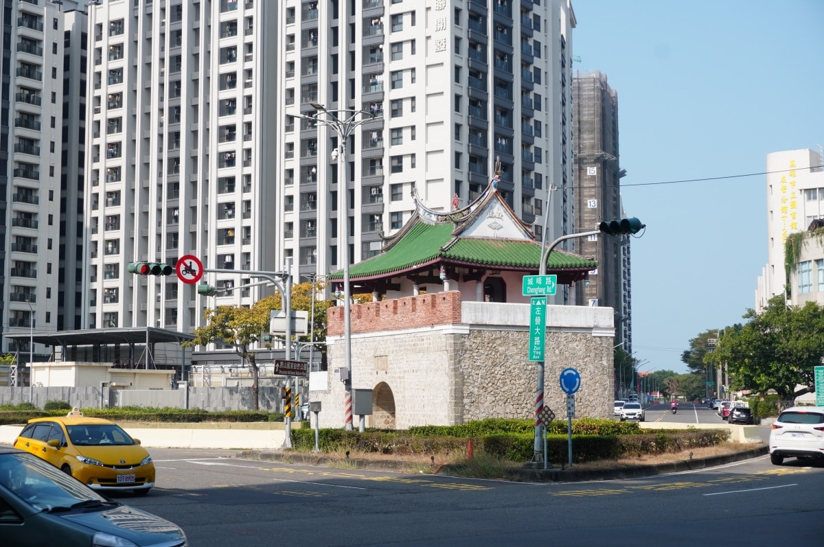 2026 馬躍蓮潭x龍虎奔騰・新春吉福趣 | 果貿社區南方時光深度走讀 | 帶你走進果貿人的日常 | 蓮池潭觀光商圈 - 第28張圖 2026 馬躍蓮潭x龍虎奔騰・新春吉福趣 | 果貿社區南方時光深度走讀 | 帶你走進果貿人的日常 | 蓮池潭觀光商圈