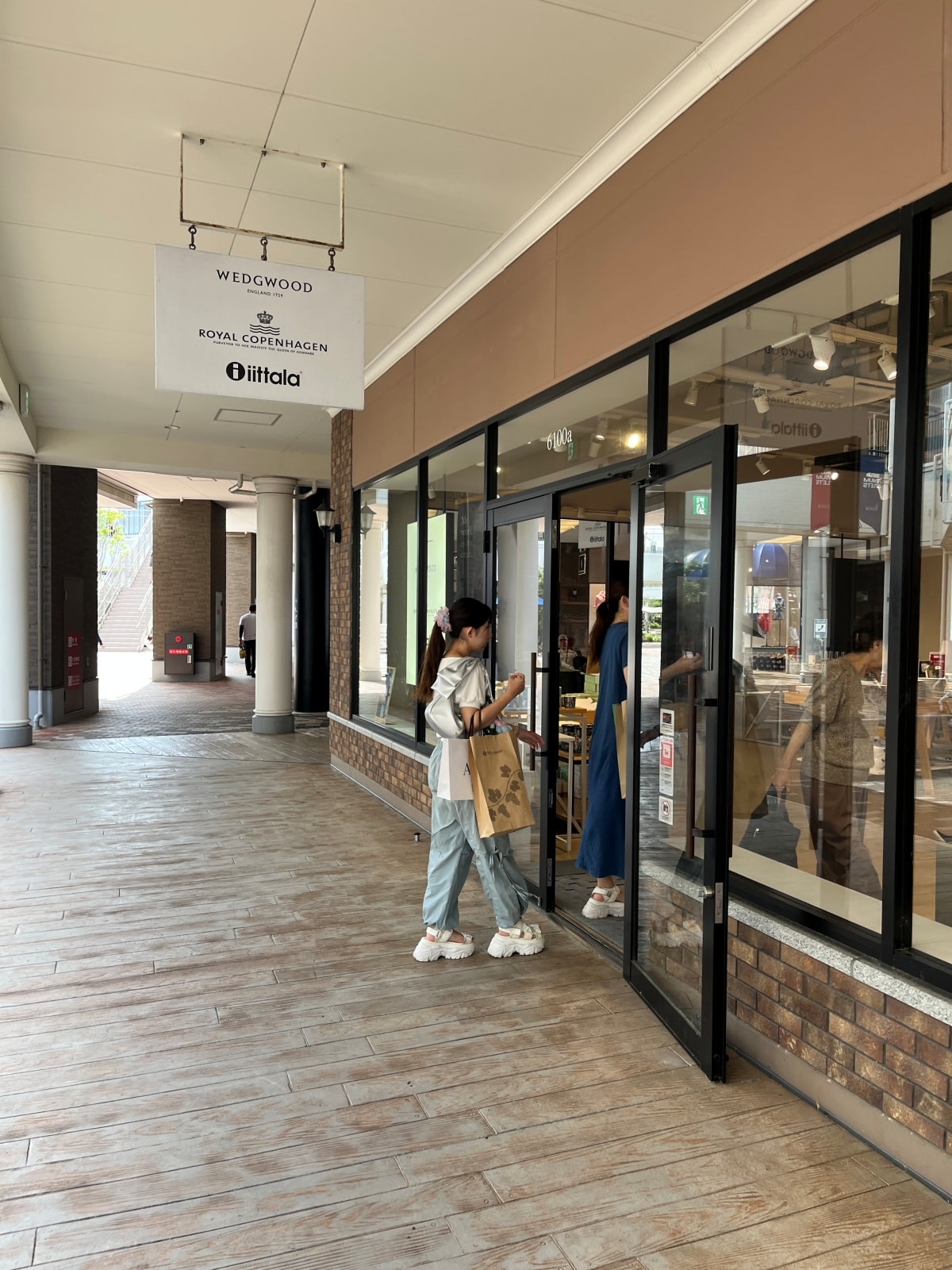 大阪臨空城 Premium Outlet | 關西機場5分鐘距離過橋就到
