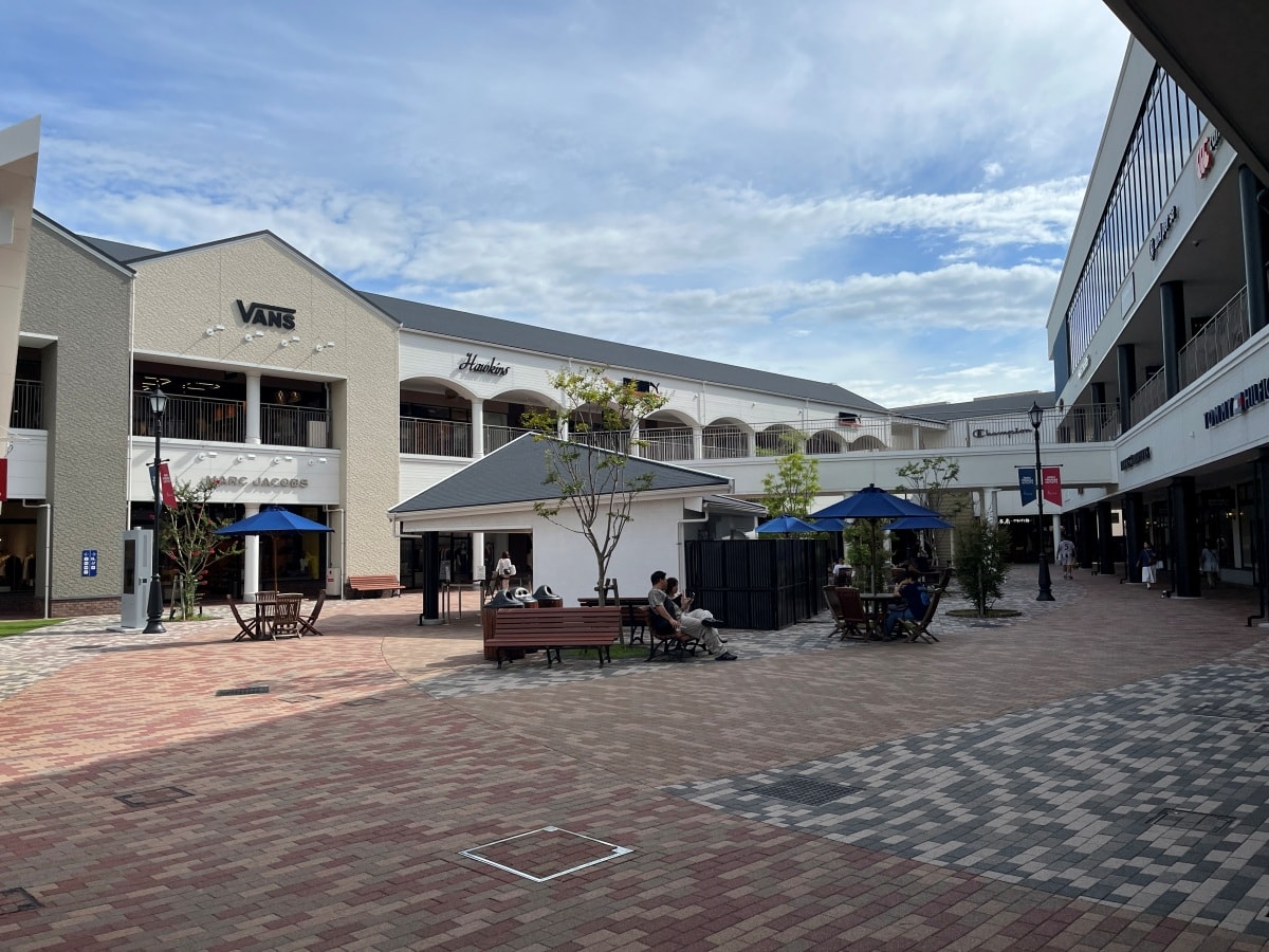 大阪臨空城 Premium Outlet | 關西機場5分鐘距離過橋就到