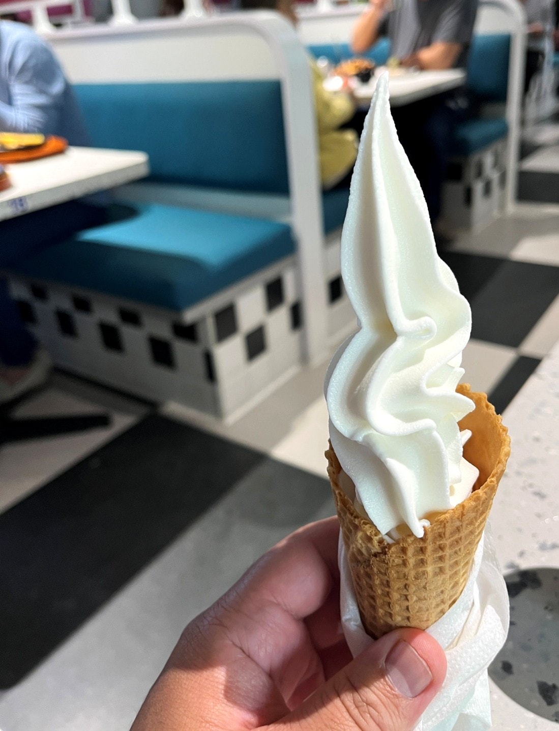 我家牛排 高雄同盟旗艦店 | 南部最強上百道自助吧 | 薄多義雞翅披薩 | 高雄我家牛排