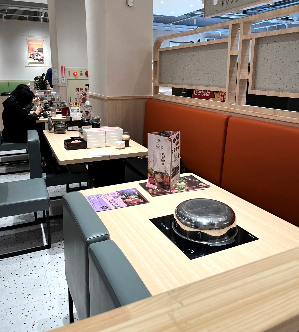 涮乃葉 五福店 | 高雄首家路邊店 480起日系涮涮鍋吃到飽 | 精緻蔬菜吧 - 第3張圖 涮乃葉 五福店 | 高雄首家路邊店 480起日系涮涮鍋吃到飽 | 精緻蔬菜吧