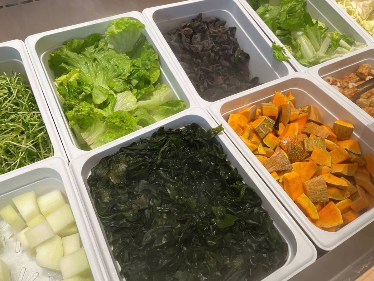 涮乃葉 五福店 | 高雄首家路邊店 480起日系涮涮鍋吃到飽 | 精緻蔬菜吧 - 第14張圖 涮乃葉 五福店 | 高雄首家路邊店 480起日系涮涮鍋吃到飽 | 精緻蔬菜吧