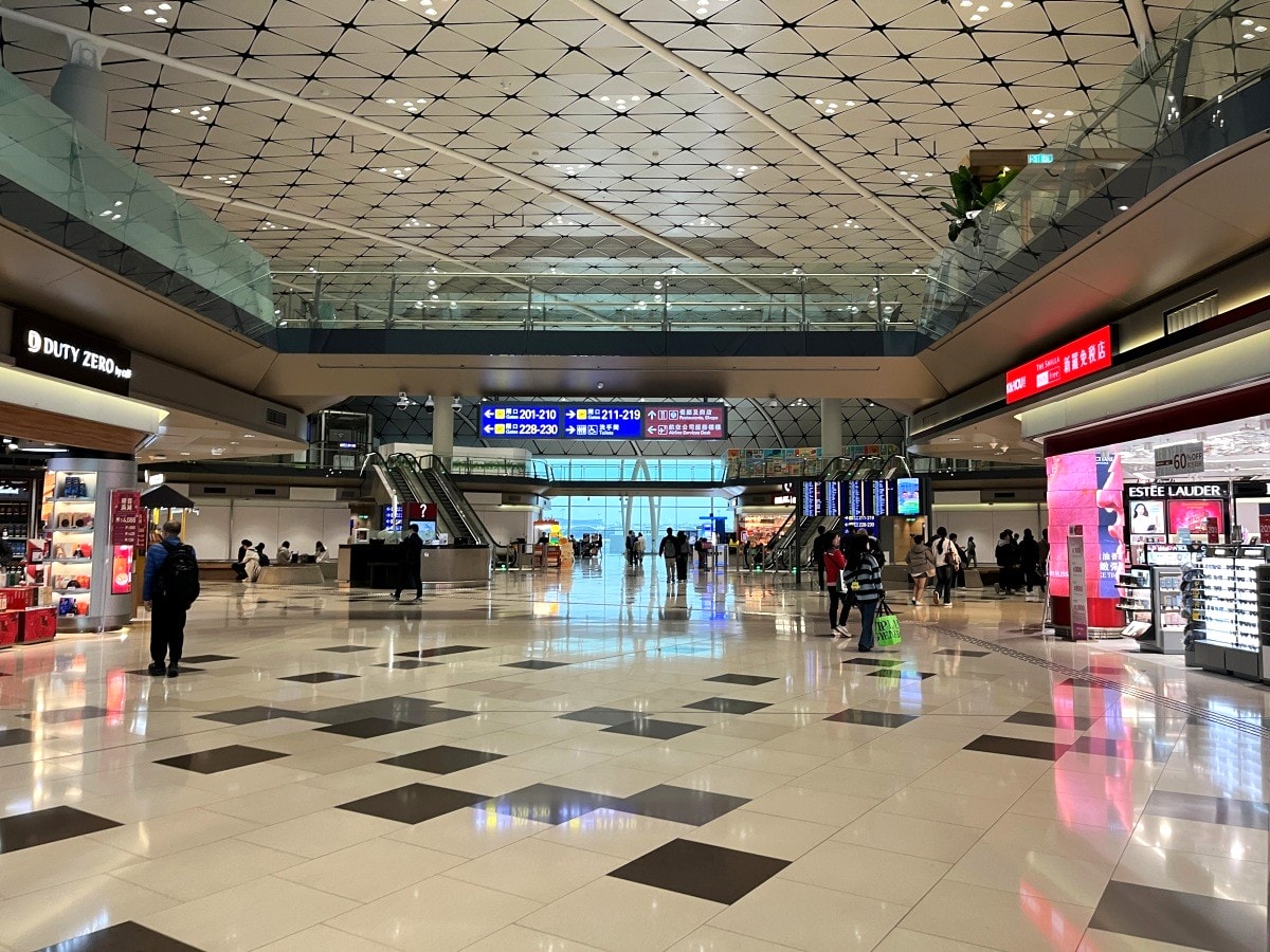 香港快運 HK EXPRESS 香港-臺北桃園 全新A321neo | 空橋觀景臺 | 可以看飛機的麥當勞 - 第19張圖 香港快運 HK EXPRESS 香港-臺北桃園 全新A321neo | 空橋觀景臺 | 可以看飛機的麥當勞