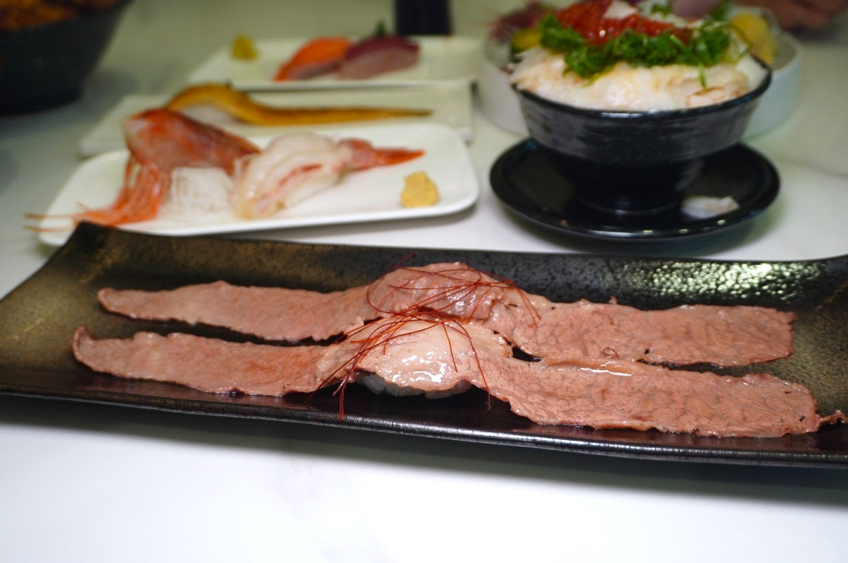橘葉壽司 左營店 | 超霸氣份量 | 平價家庭聚餐 | 高雄日本料理推薦 - 第32張圖 橘葉壽司 左營店 | 超霸氣份量 | 平價家庭聚餐 | 高雄日本料理推薦