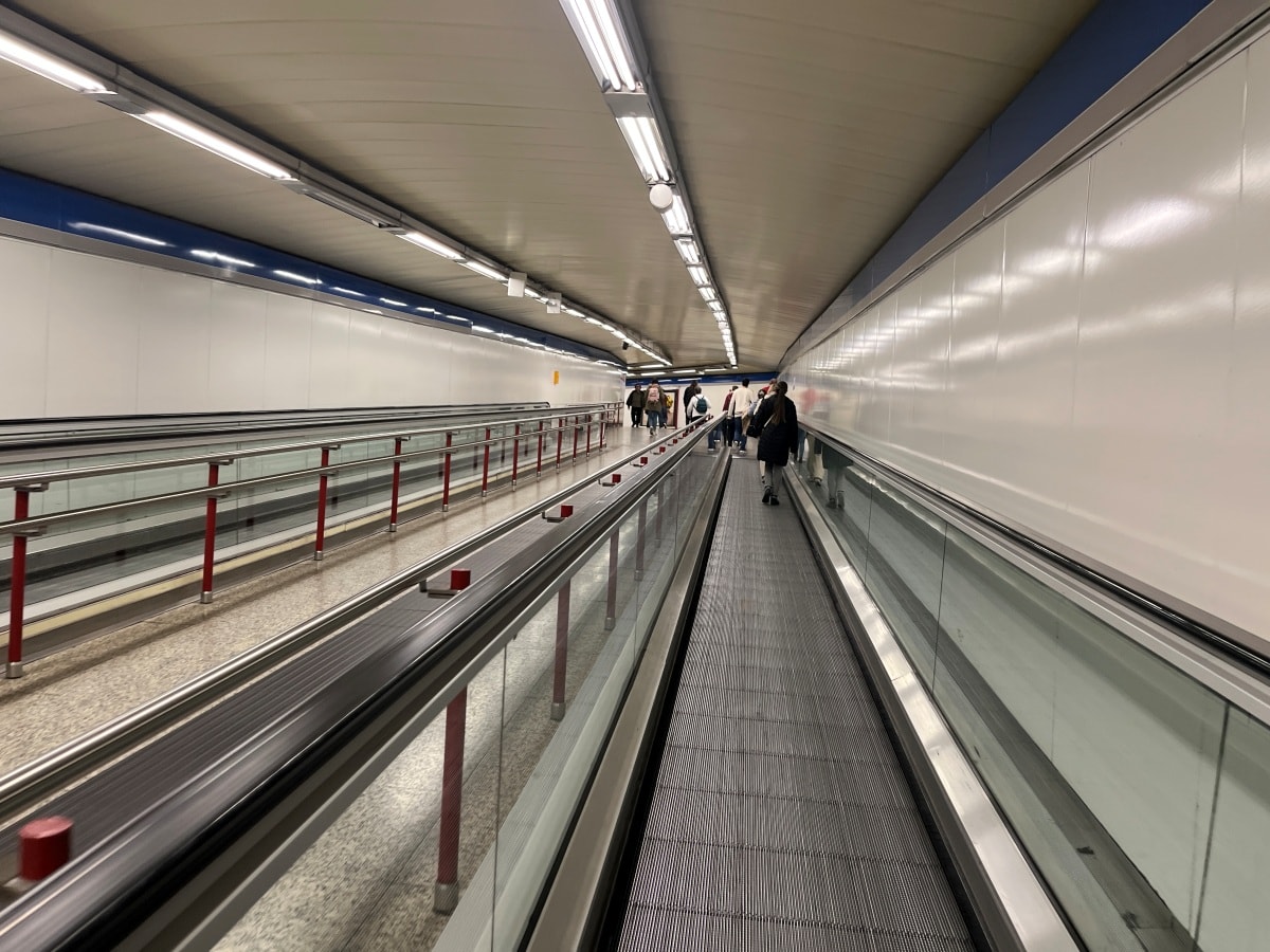 馬德里地鐵 Madrid Metro | 乾淨方便 | 次數卡一趟只要27元 | 玩歐洲比臺灣還划算交通費 - 第14張圖 馬德里地鐵 Madrid Metro | 乾淨方便 | 次數卡一趟只要27元 | 玩歐洲比臺灣還划算交通費