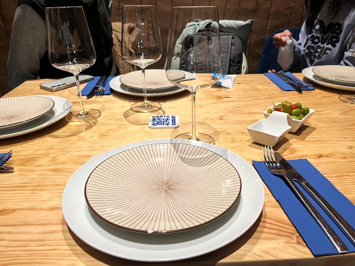 Larrocería 馬德里 | 西班牙燉飯Paella專賣店 | 地中海溫馨風格巷弄小店 - 第4張圖 Larrocería 馬德里 | 西班牙燉飯Paella專賣店 | 地中海溫馨風格巷弄小店