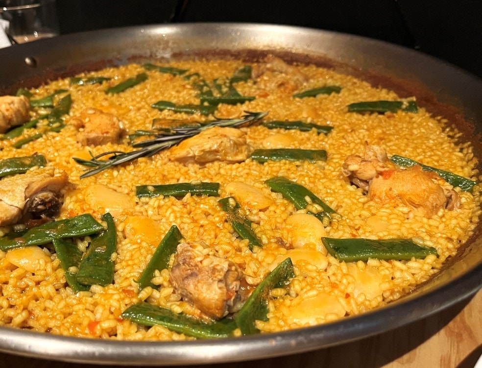 Larrocería 馬德里 | 西班牙燉飯Paella專賣店 | 地中海溫馨風格巷弄小店 - 第14張圖 Larrocería 馬德里 | 西班牙燉飯Paella專賣店 | 地中海溫馨風格巷弄小店