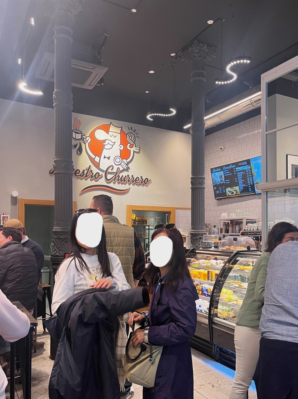 馬德里 | 推薦的西班牙油條店 | 吉拿棒專賣 | Cafeteria Esparteros | Maestro Churrero - 第10張圖 馬德里 | 推薦的西班牙油條店 | 吉拿棒專賣 | Cafeteria Esparteros | Maestro Churrero