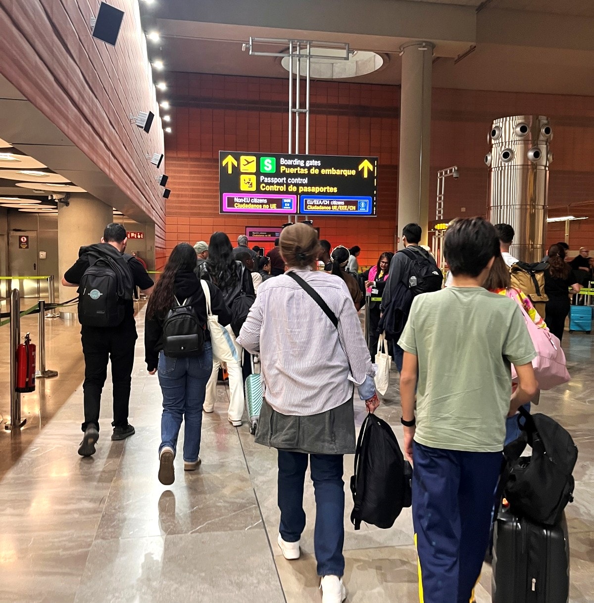 南方航空 China Southern Airline  西班牙 | 馬德里-廣州-臺北 | 馬德里 T4S 航廈介紹 | CZ378  | 南方航空公司轉機歐洲