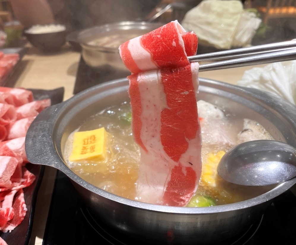 錢都 日式涮涮鍋 鳳山直營店 | 環境好菜盤精緻 | 高雄火鍋推薦
