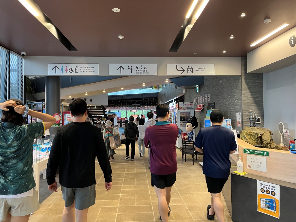 萬座毛 沖繩 | 獨特地質景觀海岸國定公園 | 沖繩自駕游好停車 | 萬座毛門票