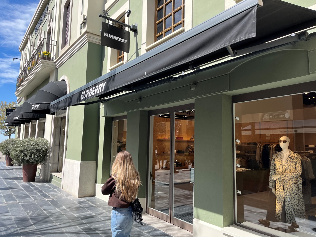馬德里 Las Rozas Village Outlet 拉斯羅薩斯購物村 | 客運可到的馬德里近郊國際Outlet