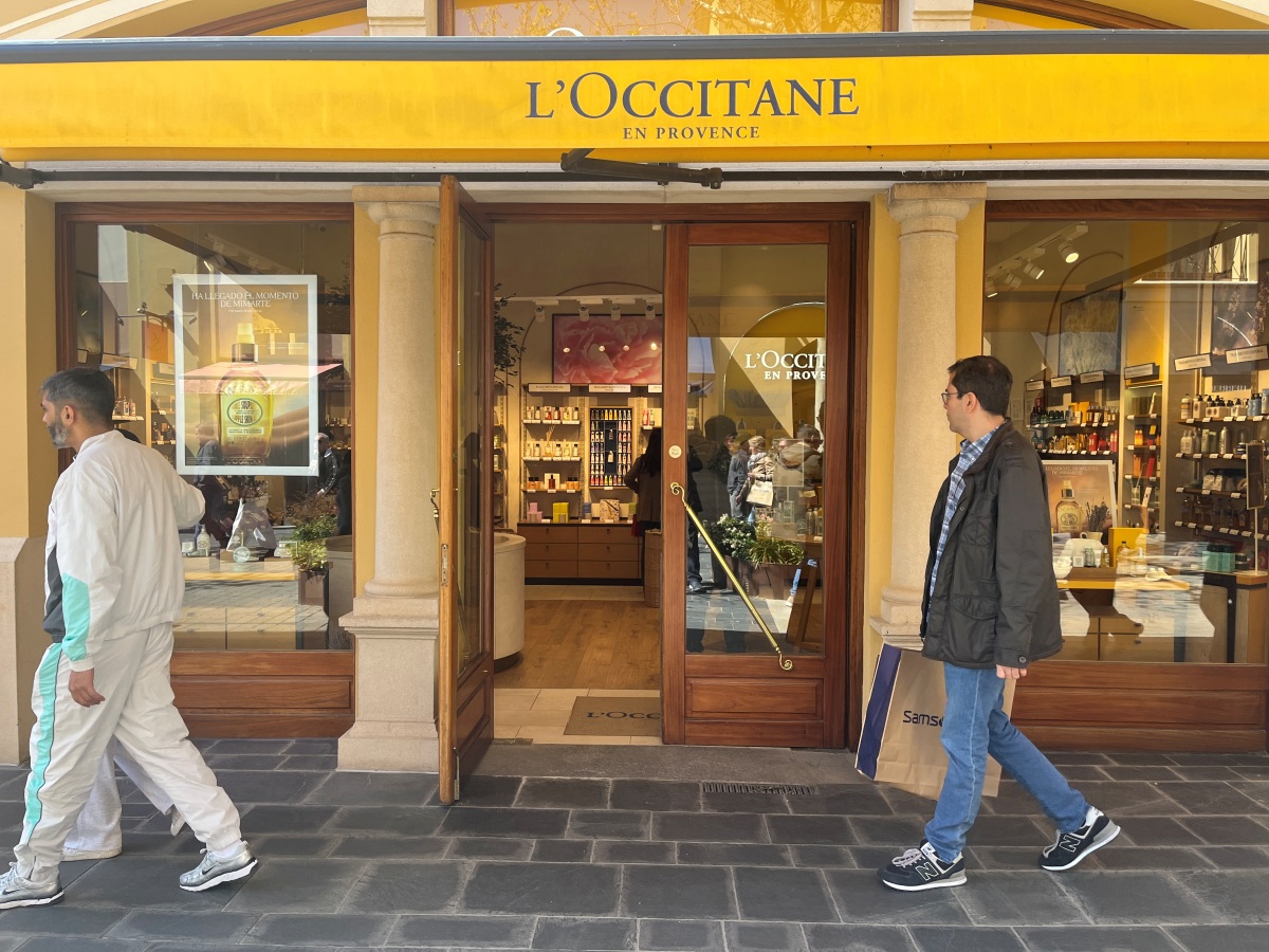 馬德里 Las Rozas Village Outlet 拉斯羅薩斯購物村 | 客運可到的馬德里近郊國際Outlet