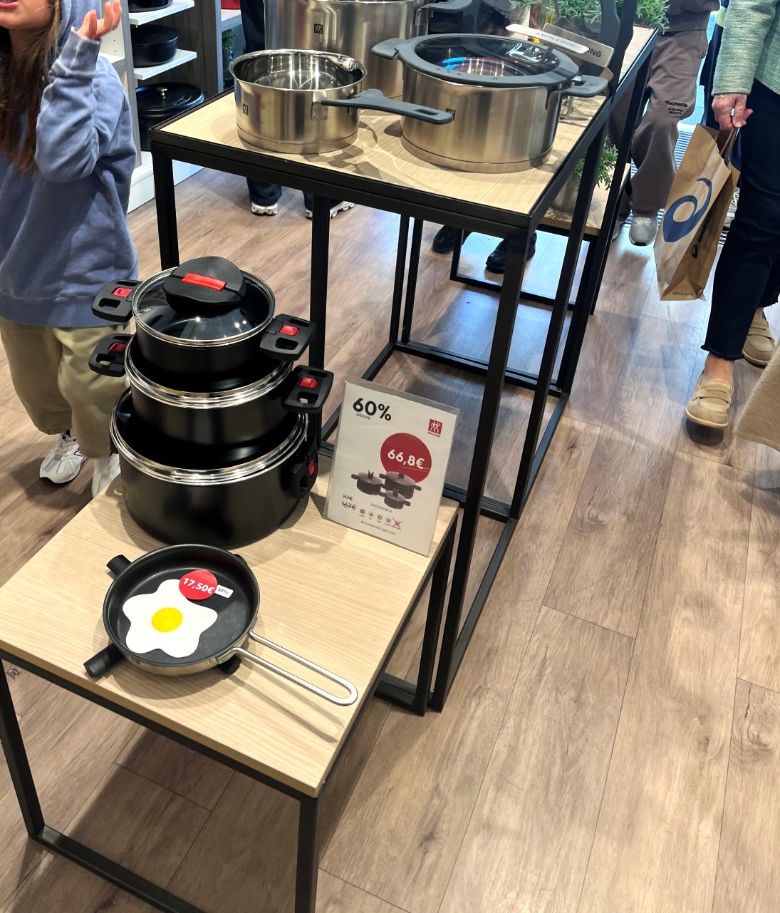 馬德里 Las Rozas Village Outlet 拉斯羅薩斯購物村 | 客運可到的馬德里近郊國際Outlet