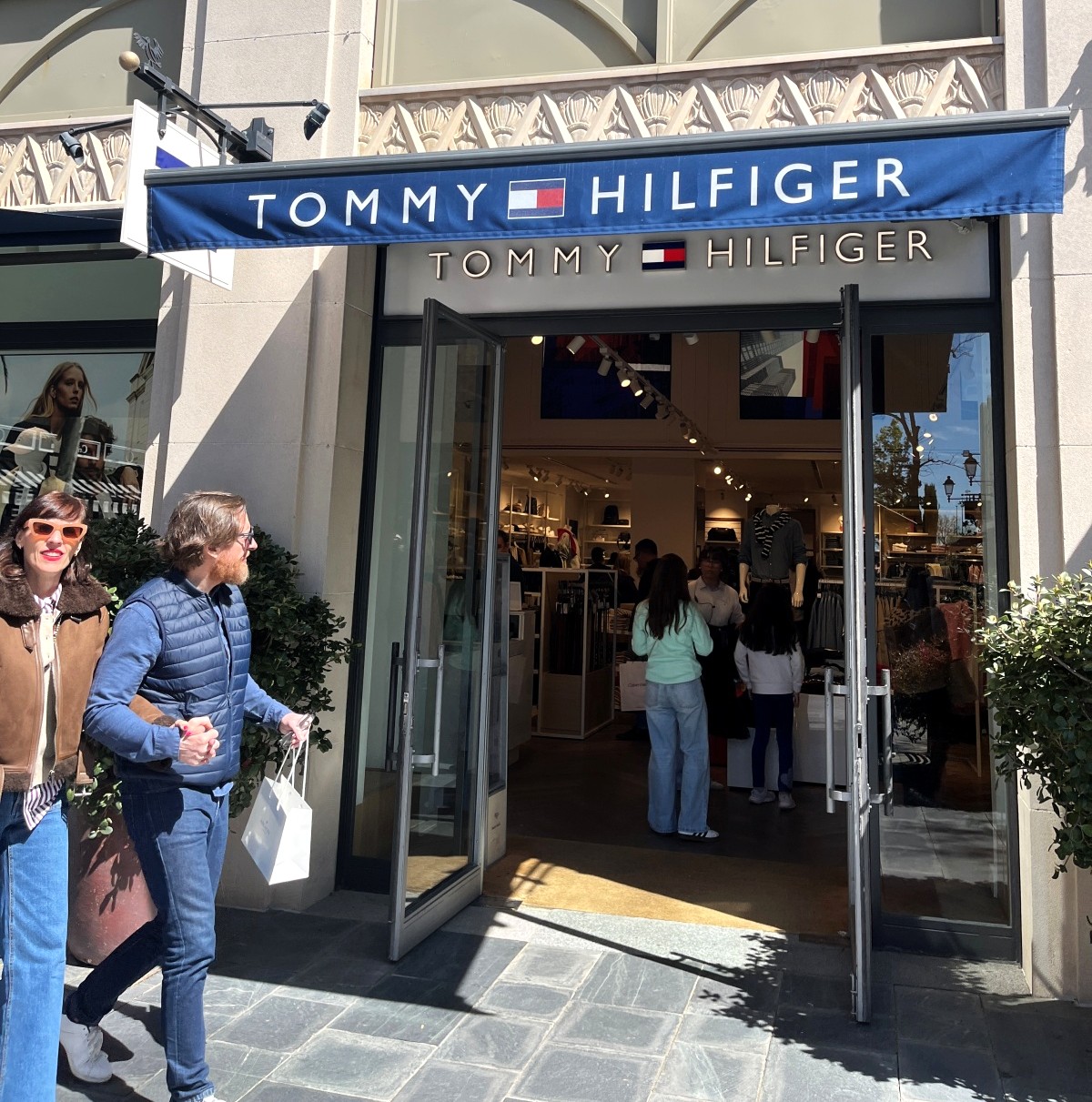馬德里 Las Rozas Village Outlet 拉斯羅薩斯購物村 | 客運可到的馬德里近郊國際Outlet