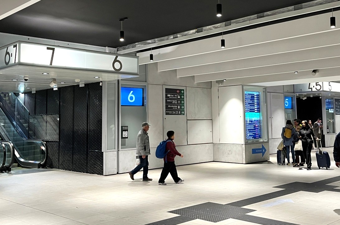 西班牙 馬德里近郊鐵路 + 塞哥維亞Renfe傳統鐵路 | 馬德里市區交通 - 第20張圖 西班牙 馬德里近郊鐵路 + 塞哥維亞Renfe傳統鐵路 | 馬德里市區交通