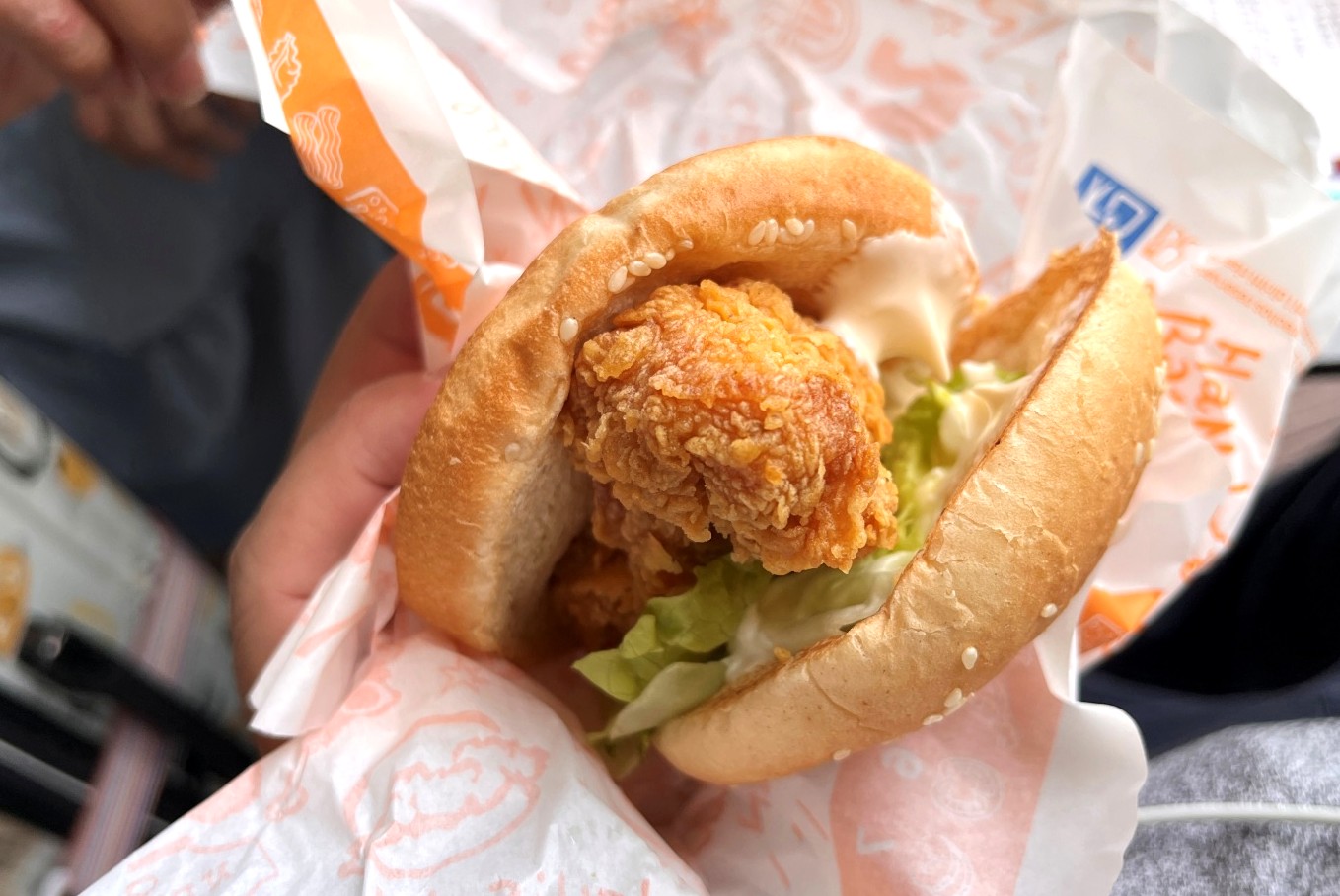 西班牙 Popeyes Louisiana Kitchen | 套餐最便宜竟然只要3.99歐? | 試看看歐洲的美式炸雞