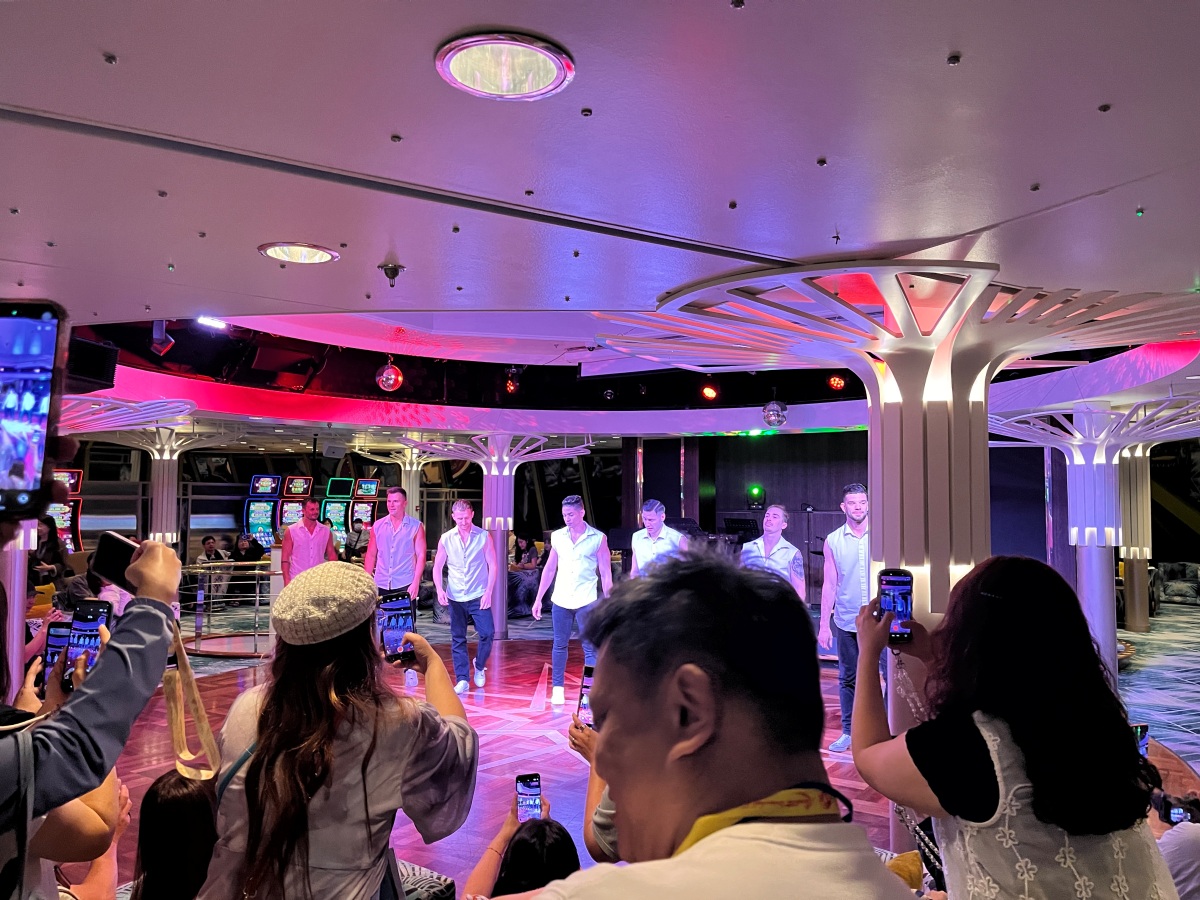 探索星號 三家免費餐廳 | 麗星郵輪船上吃什麼 | 麗星郵輪船上活動 - 第41張圖 探索星號 三家免費餐廳 | 麗星郵輪船上吃什麼 | 麗星郵輪船上活動