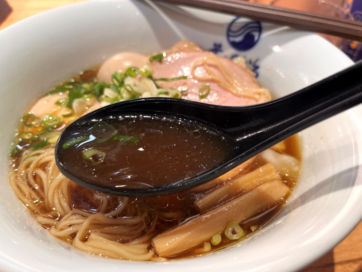 SORANOIRO 空之色拉麵 台中漢神洲際店 | 東京銀座3年米其林必比登推薦拉麵臺灣首店 - 第14張圖 SORANOIRO 空之色拉麵 台中漢神洲際店 | 東京銀座3年米其林必比登推薦拉麵臺灣首店