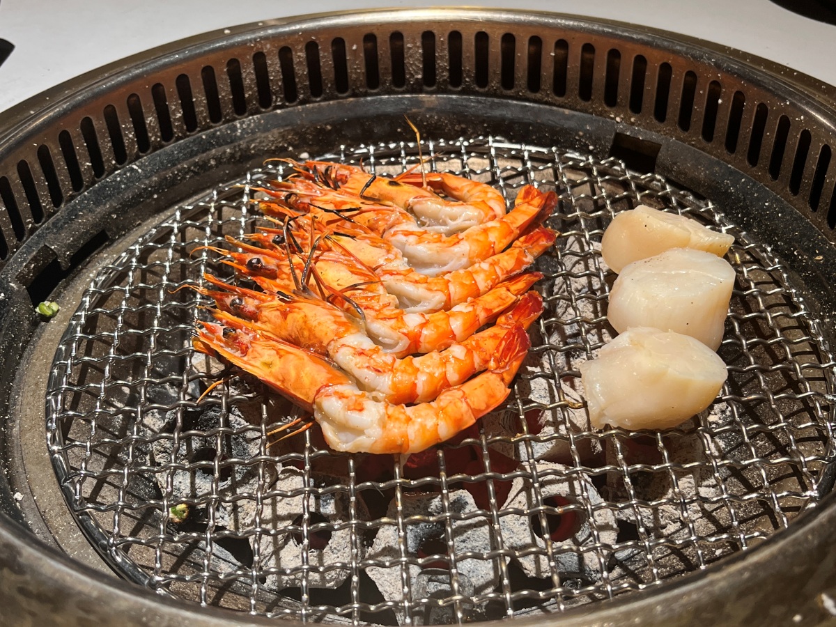 高雄 鰗同燒肉 | 胡同燒肉15號店 | 承億酒店24樓桌邊服務燒肉 | 星宇航空指定燒肉品牌