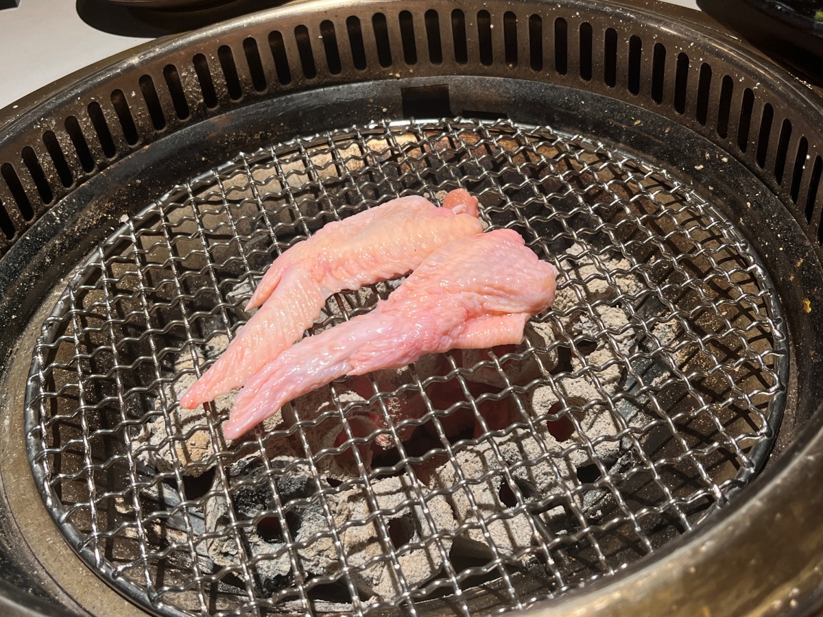 高雄 鰗同燒肉 | 胡同燒肉15號店 | 承億酒店24樓桌邊服務燒肉 | 星宇航空指定燒肉品牌