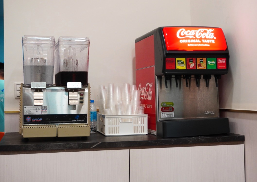 品馨牛排館 彌陀店 高雄 | 被牛排耽誤的比臉大虱目魚排重新開幕 | 牛排139起 - 第9張圖 品馨牛排館 彌陀店 高雄 | 被牛排耽誤的比臉大虱目魚排重新開幕 | 牛排139起