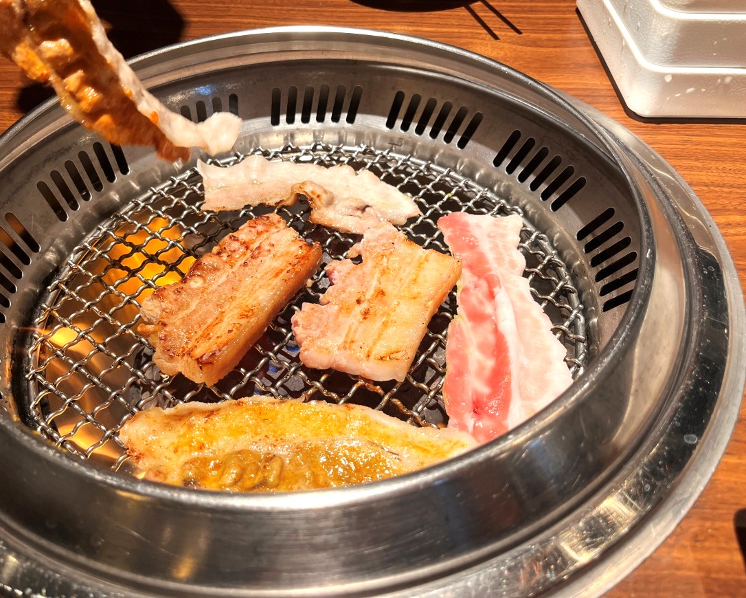姜滿堂 高雄夢時代店 | 豆府集團首家吃到飽分店 | 高雄韓式吃到飽推薦