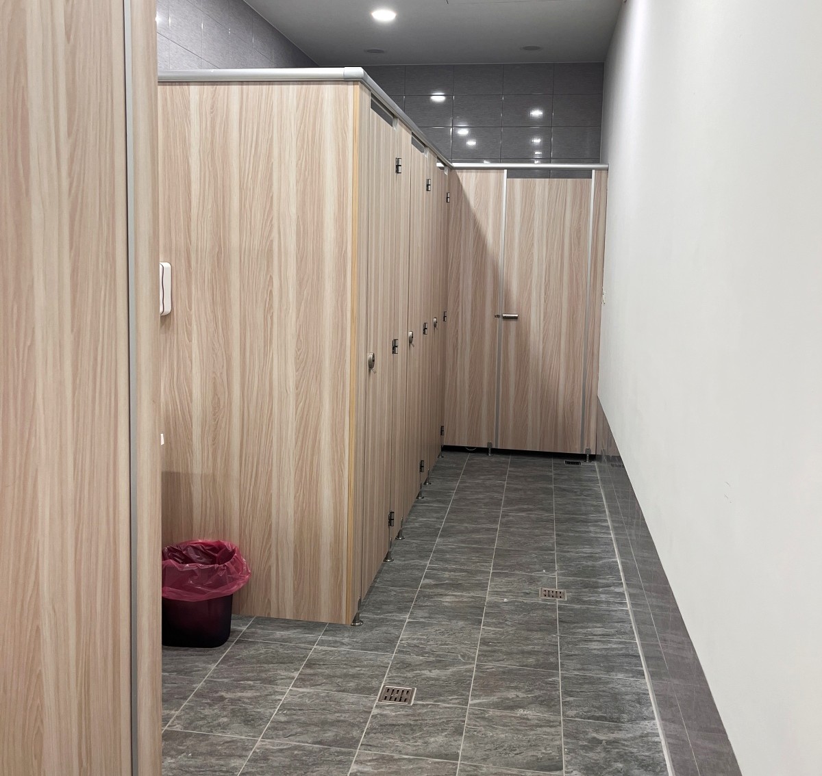 品馨牛排館 彌陀店 高雄 | 被牛排耽誤的比臉大虱目魚排重新開幕 | 牛排139起 - 第4張圖 品馨牛排館 彌陀店 高雄 | 被牛排耽誤的比臉大虱目魚排重新開幕 | 牛排139起